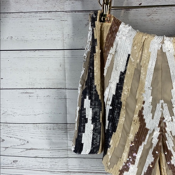 Guess Python colored Embellishment Shorts - Picture 6 of 8